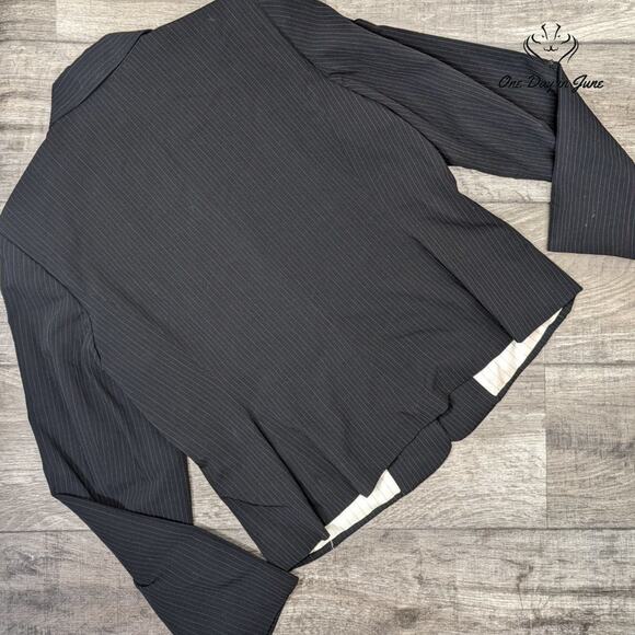 Tapemeasure Pin Stripe 3 Button Blazer Size 16 - Picture 5 of 5